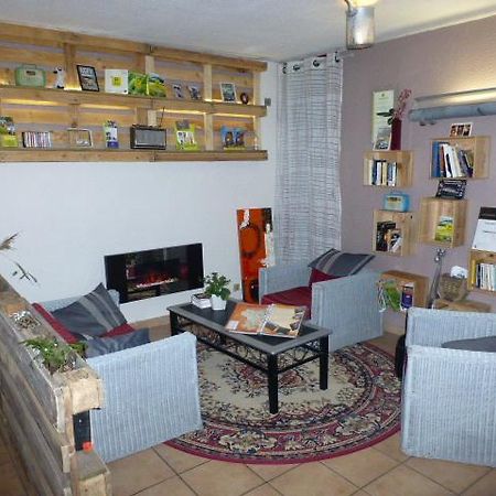 Logis Hotel L'Etoile Carcassonne Esterno foto