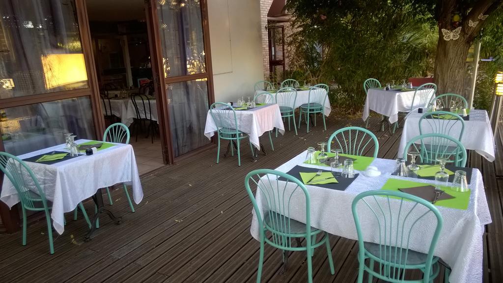 Logis Hotel L'Etoile Carcassonne Esterno foto