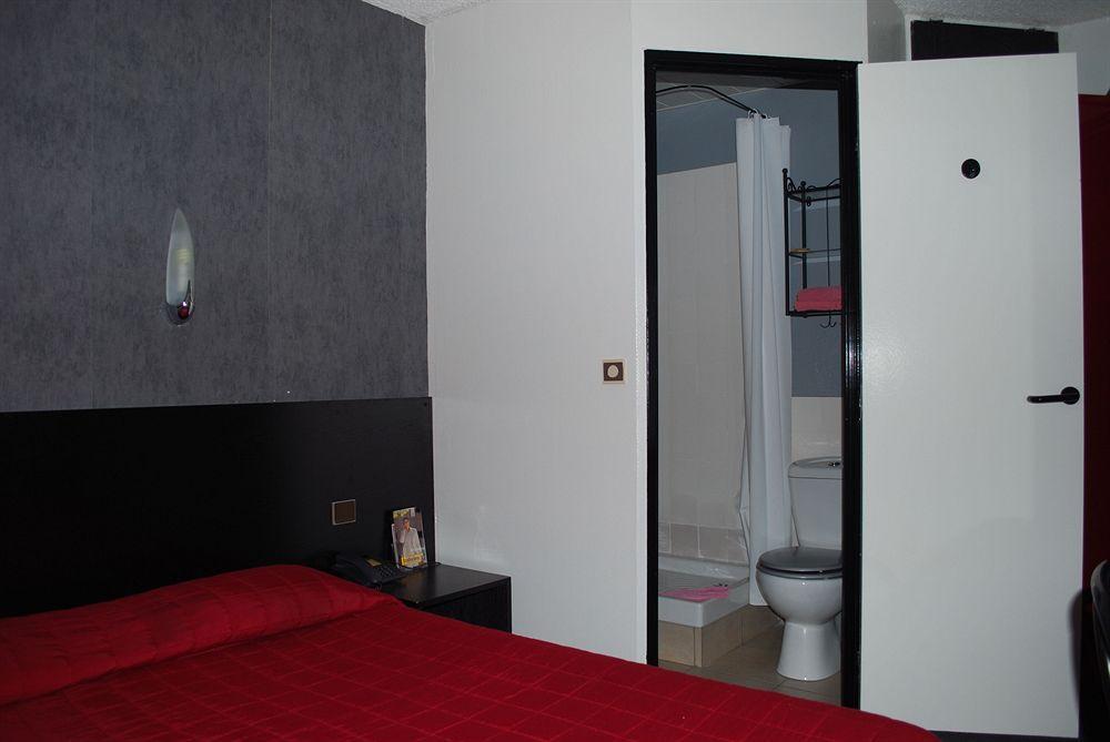 Logis Hotel L'Etoile Carcassonne Esterno foto